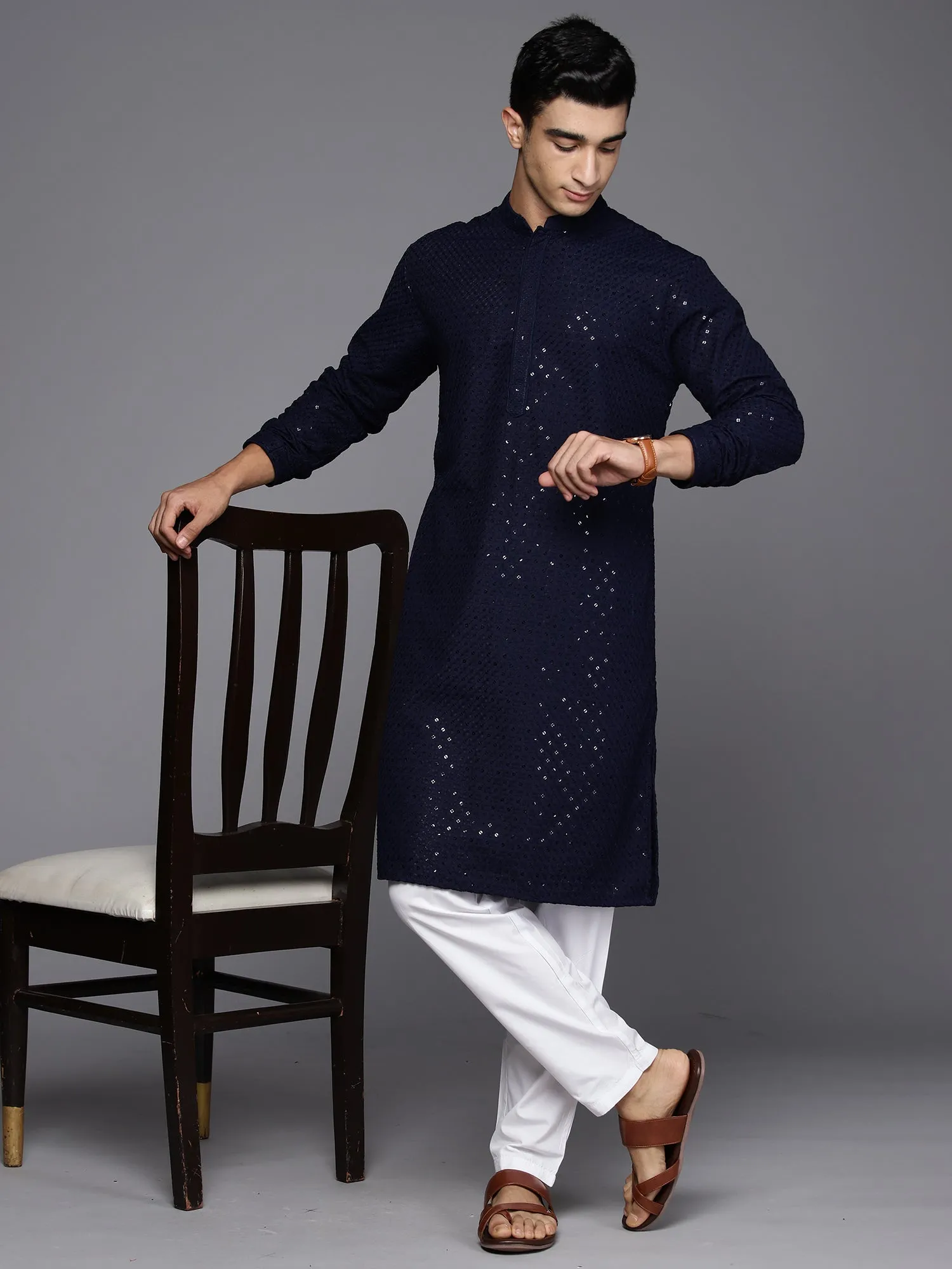 Men's Men  Navy Blue Floral Cotton Embroidered Straight Kurtas - Indo Era