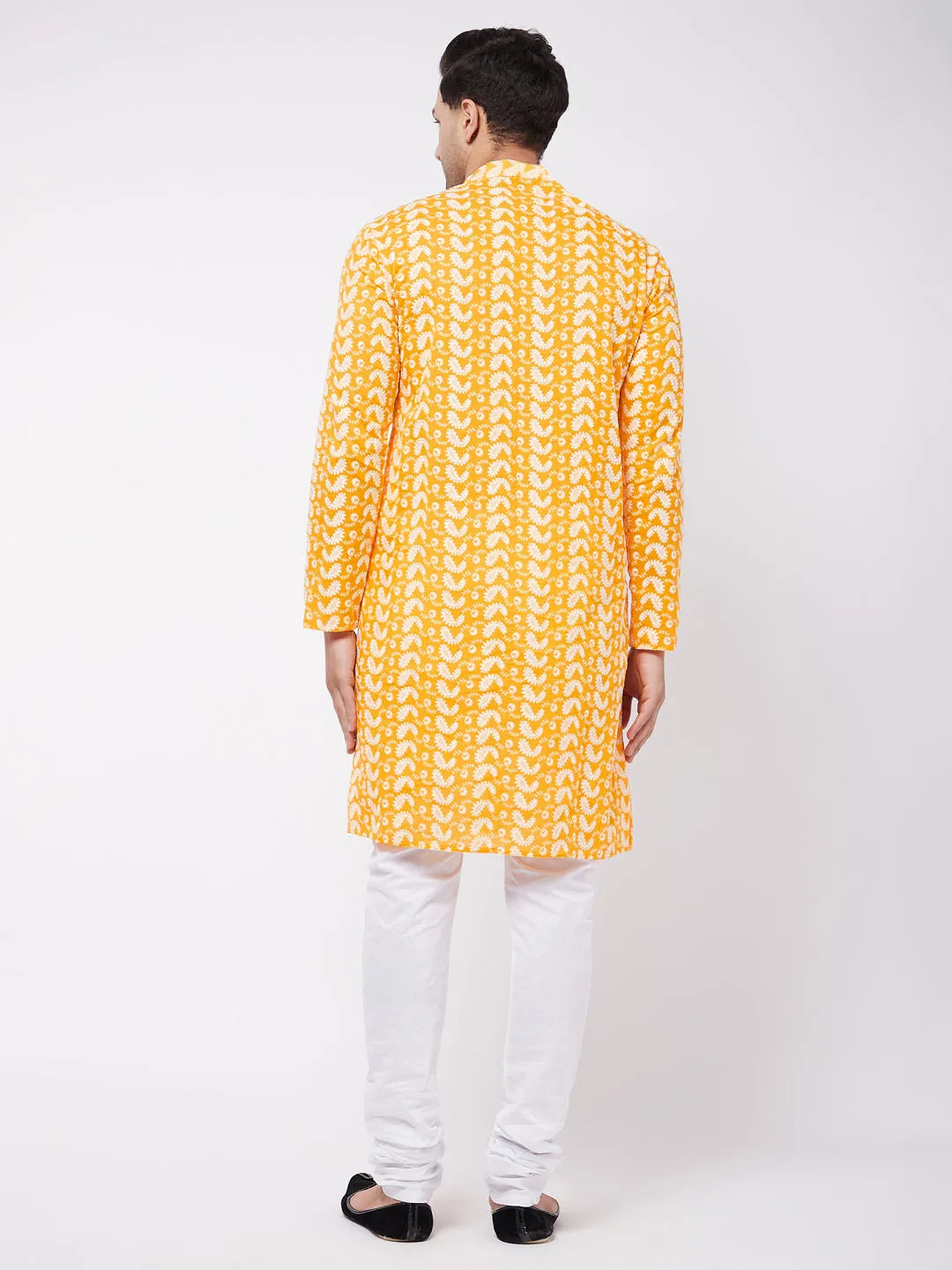 Men's Orange And White Pure Cotton Kurta Pyjama Set - Vastramay