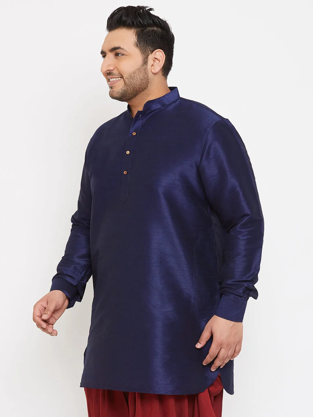 Men's Plus Navy Blue Silk Blend Kurta - Vastramay