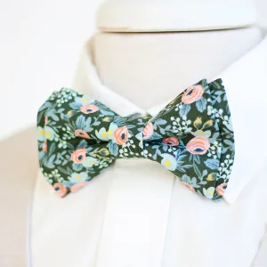 Men's Pre-Tied Bow Tie / Rosa In Forest