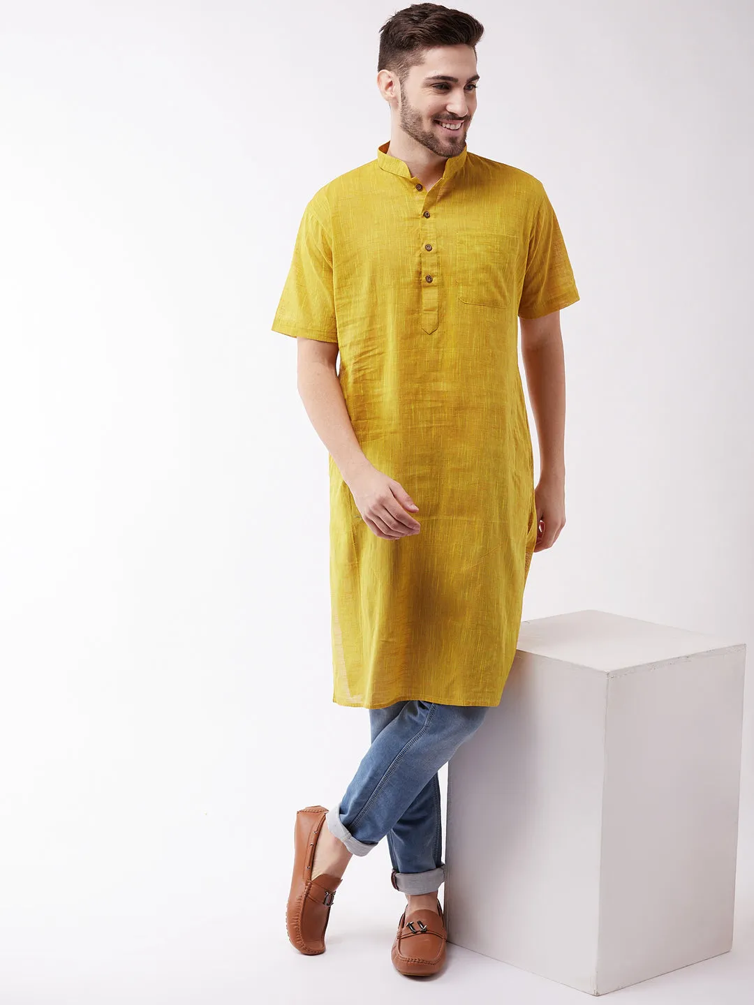 Men's Solid Yellow Pure Cotton Kurta - Vastramay