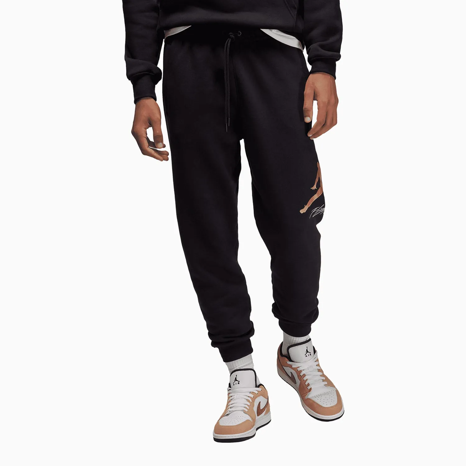 Men's Sportswear Essentials Outfit