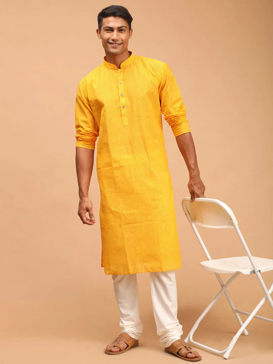 Men's Yellow Pure Cotton Kurta Pyjama Set - Vastramay