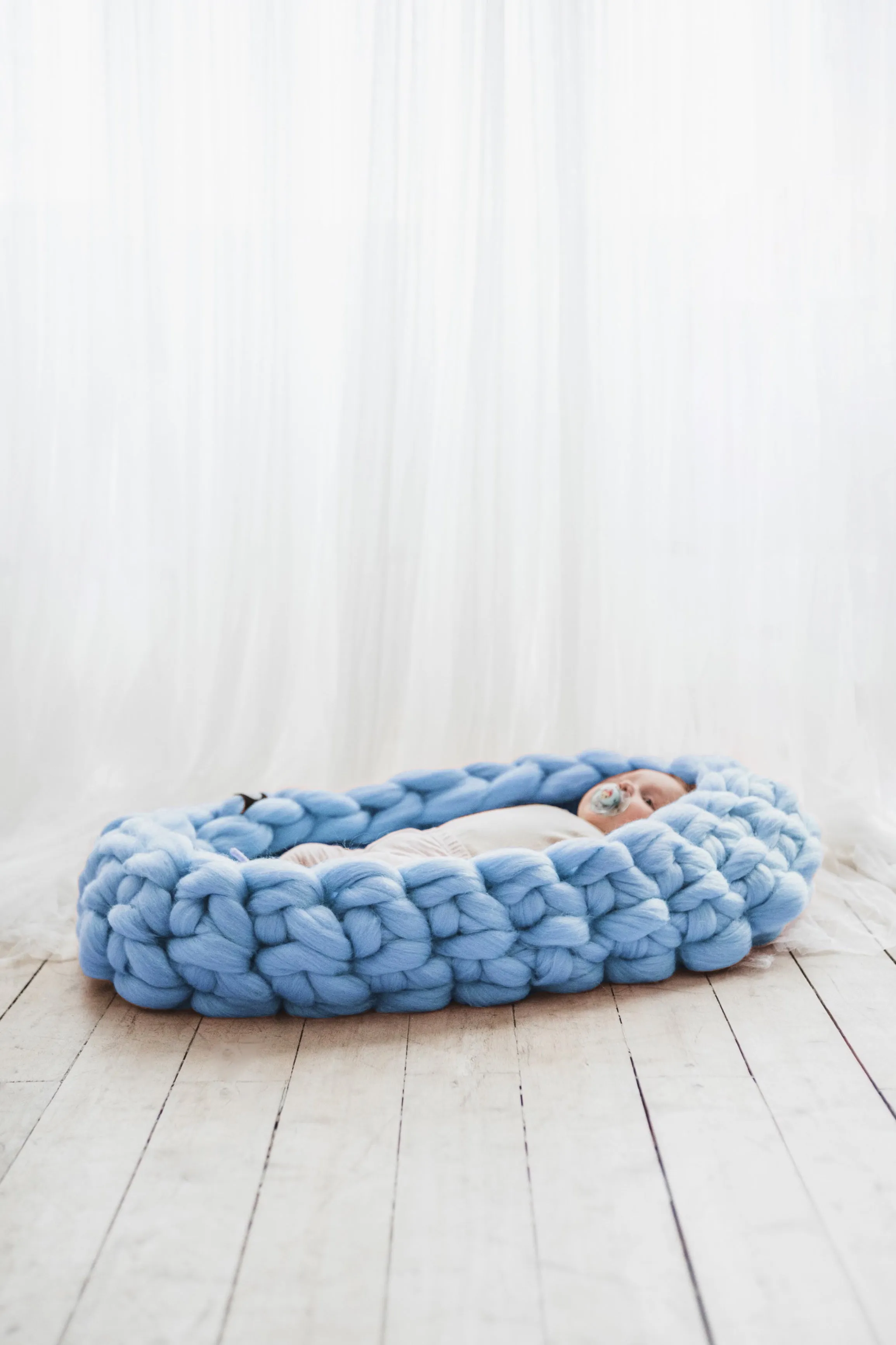 Merino baby nest, large