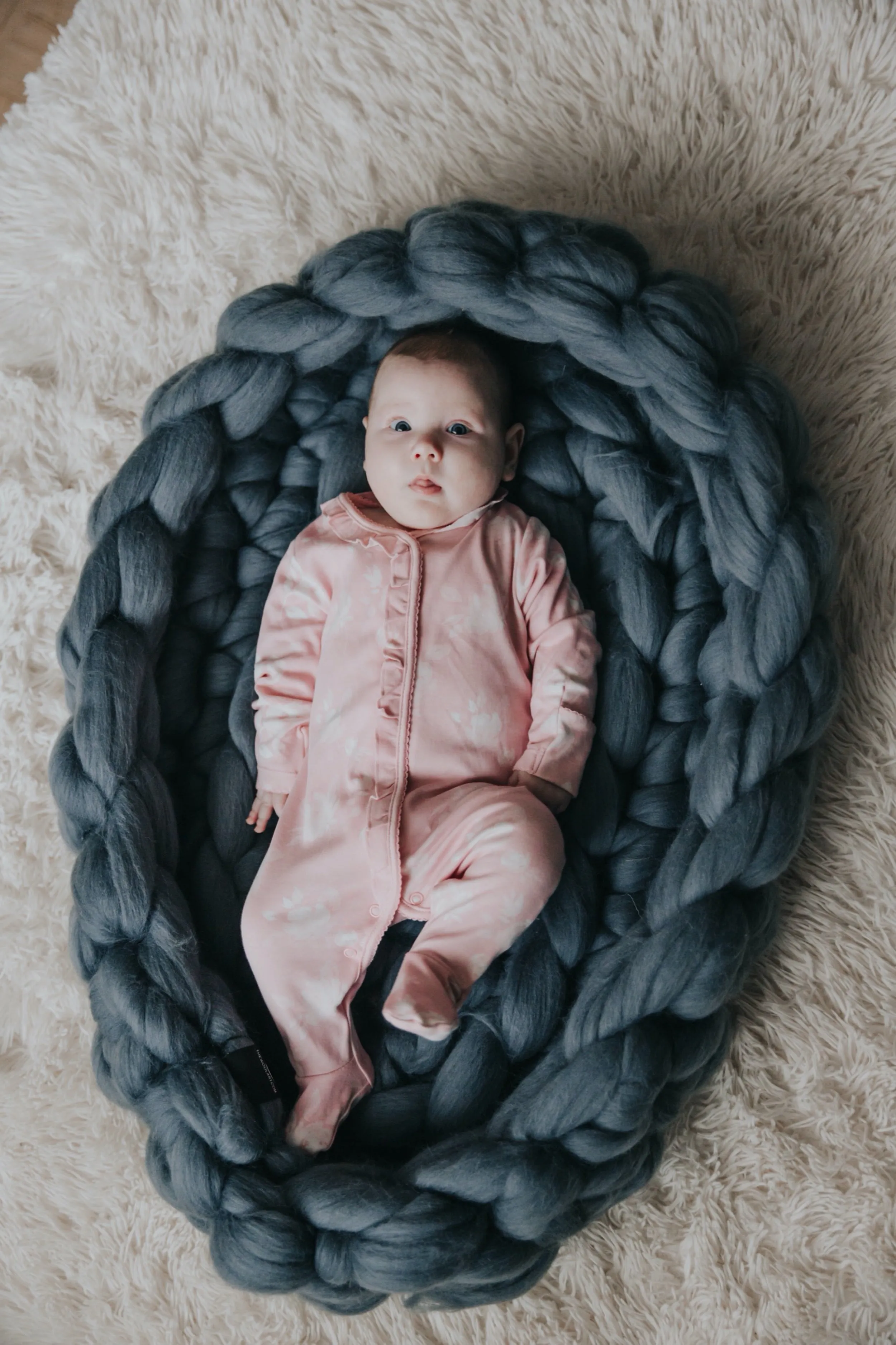 Merino baby nest, large