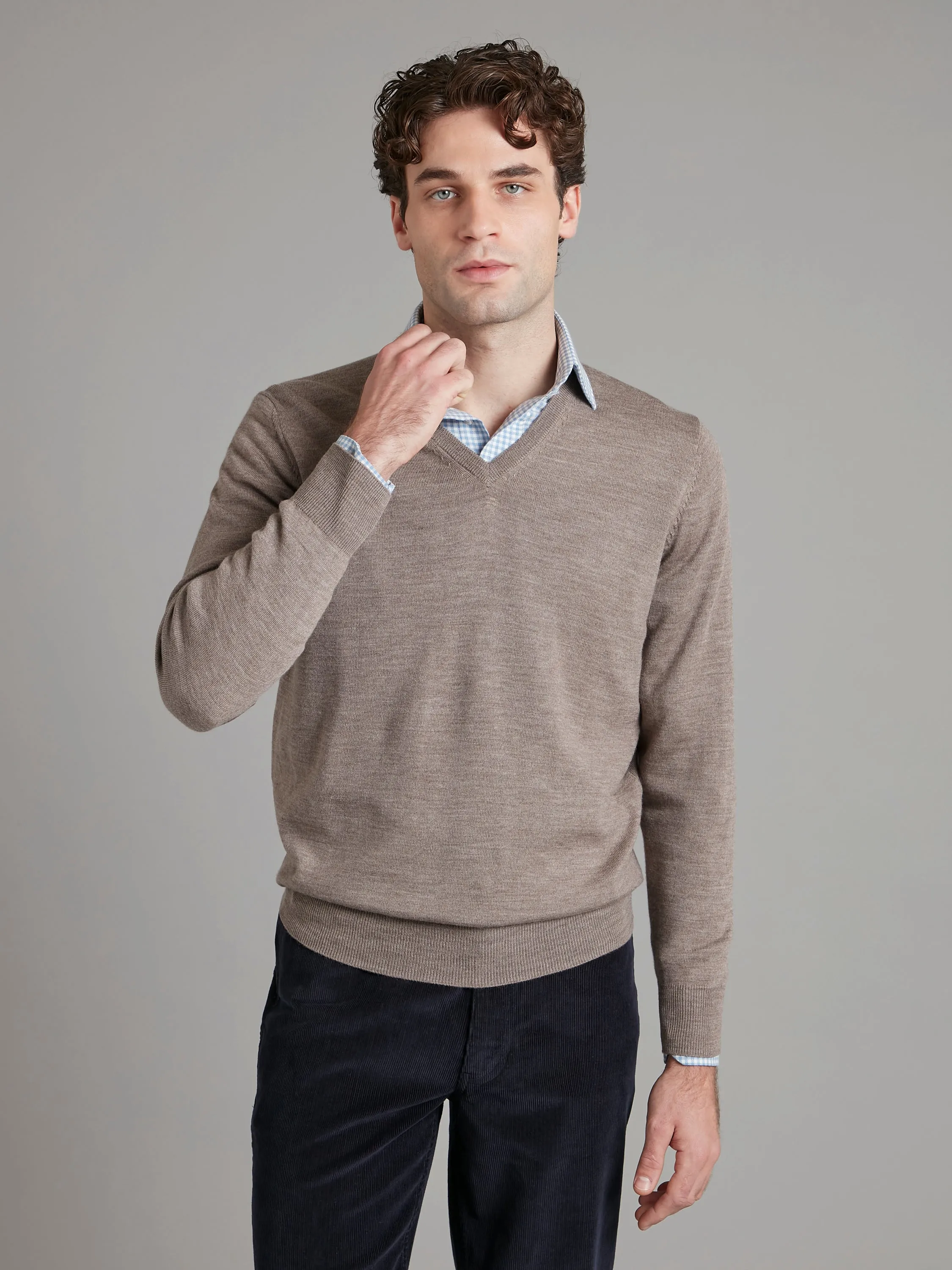 Merino V Neck Sweater - Mushroom