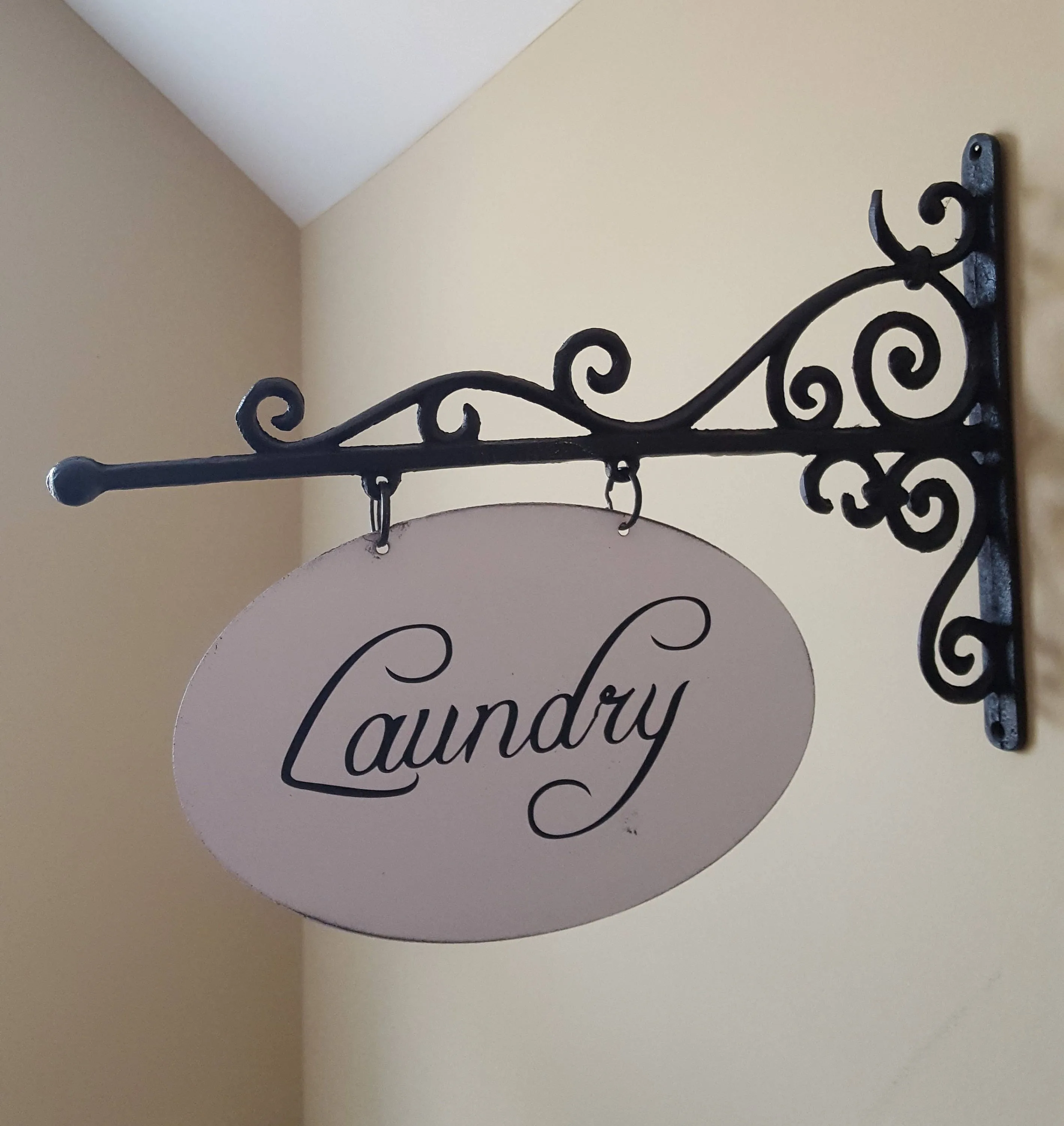 Metal Plaque/Bracket with Custom Lettering - 8x12 OVAL - Powder Room/Laundry Room/Pantry/Guest Room/Office/etc.