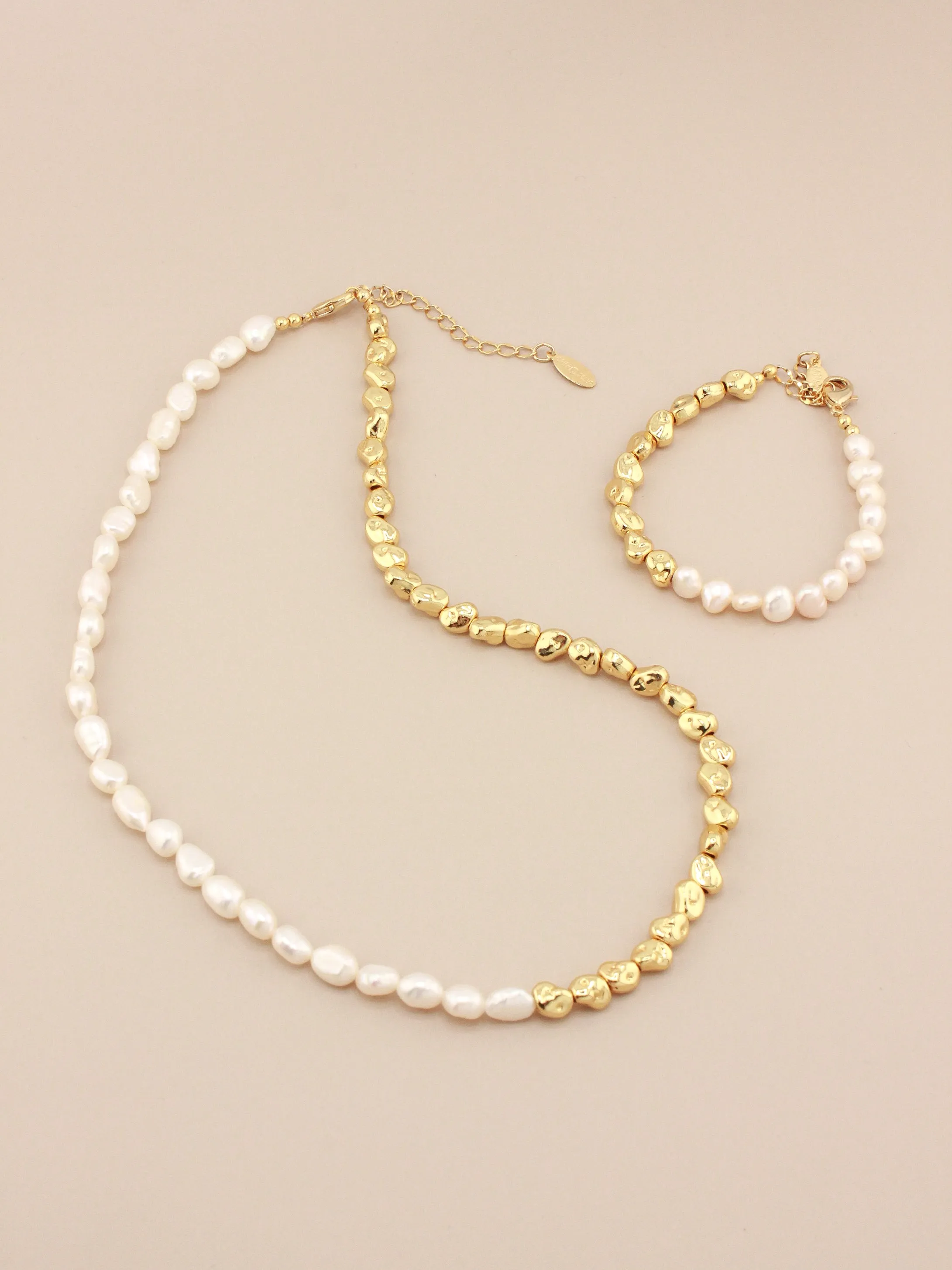 Mini Baroque Half Gold & Pearl