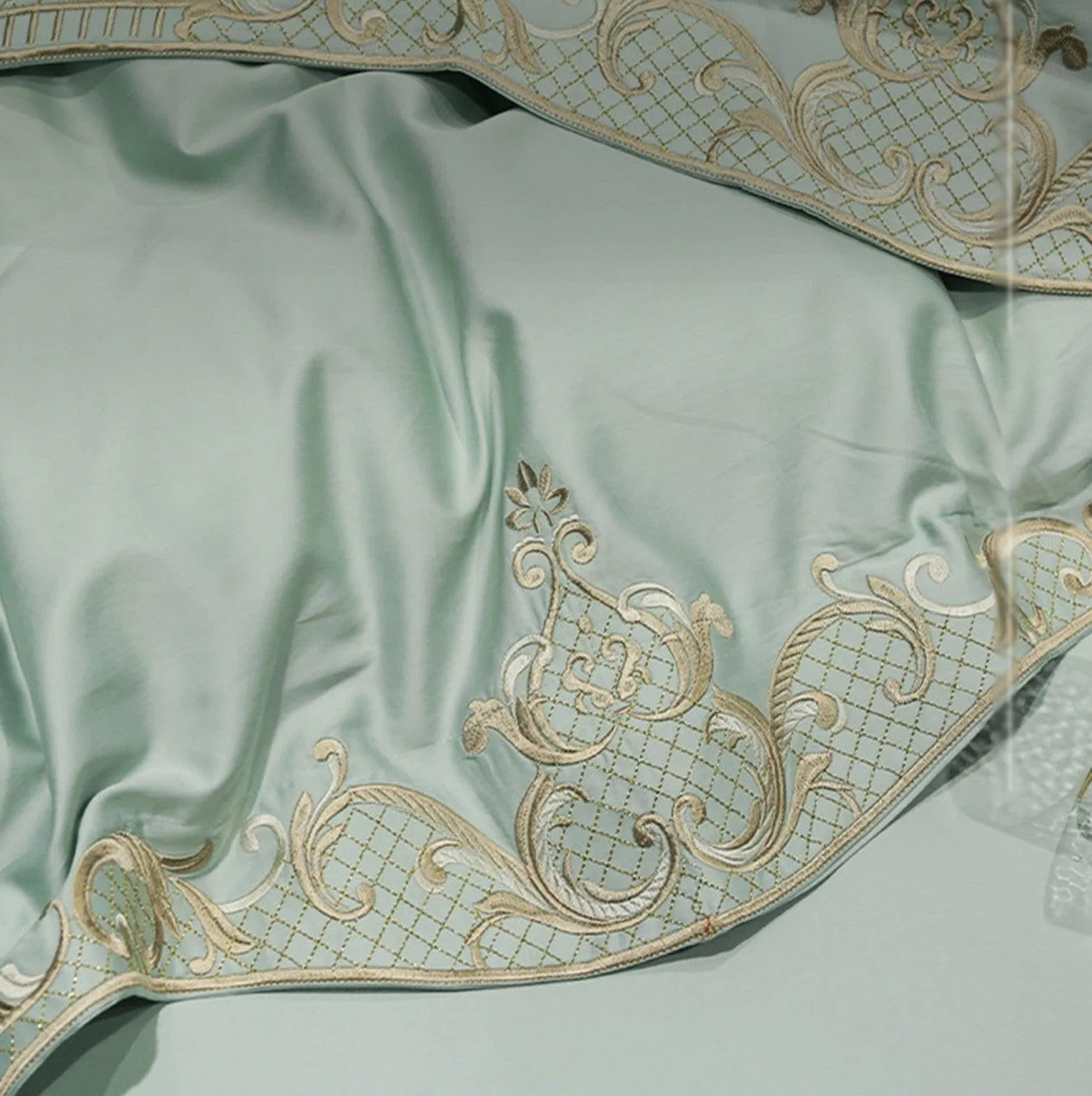 Mint Embroidery Duvet Set