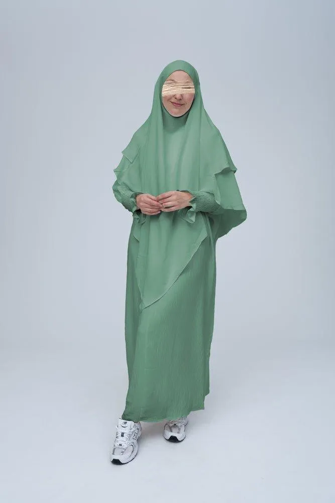 Mint Green Pristine prayer gown for Omrah or prayer