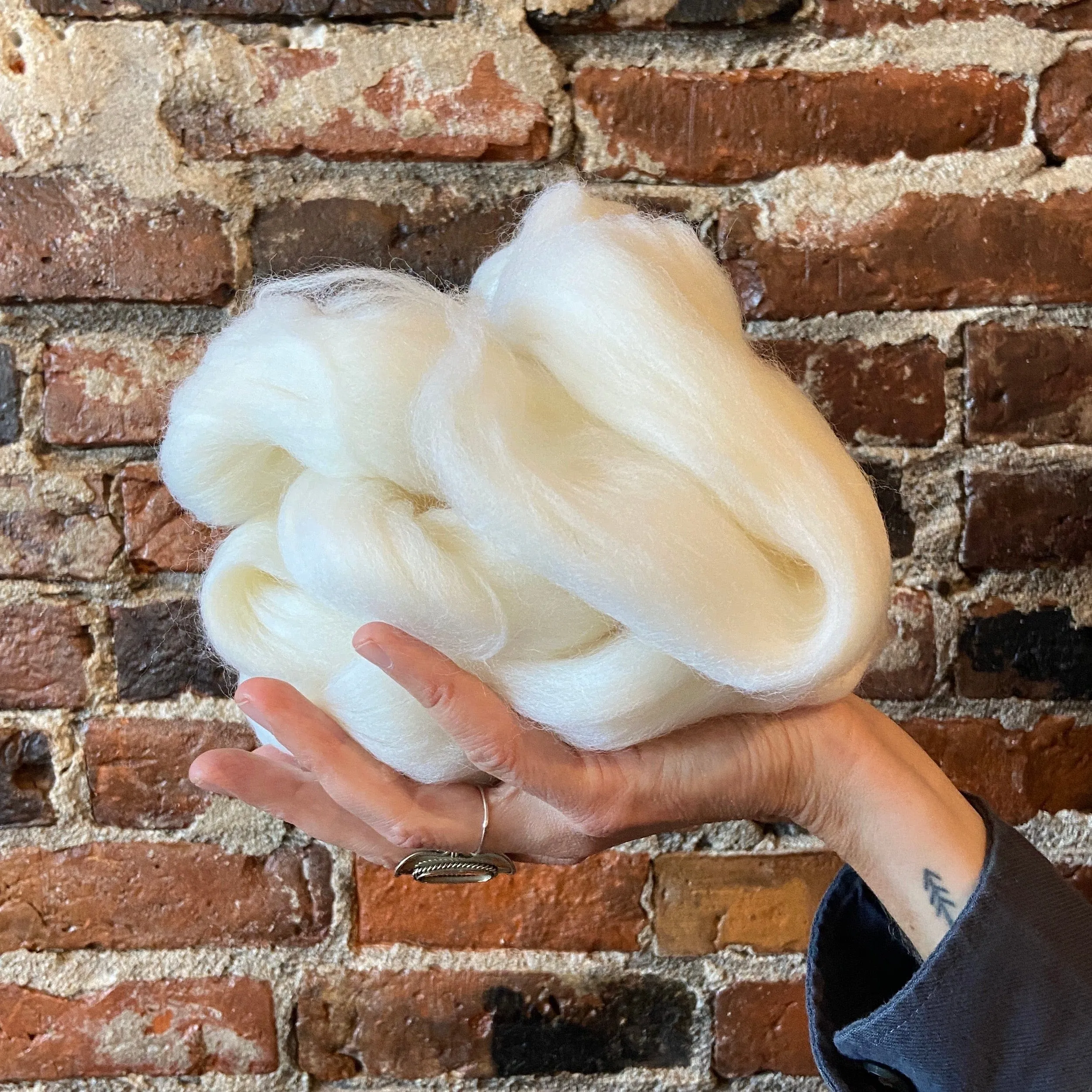 Mint - Merino Wool Top Roving - 50 gram (1.75 oz) Ball - Color 639