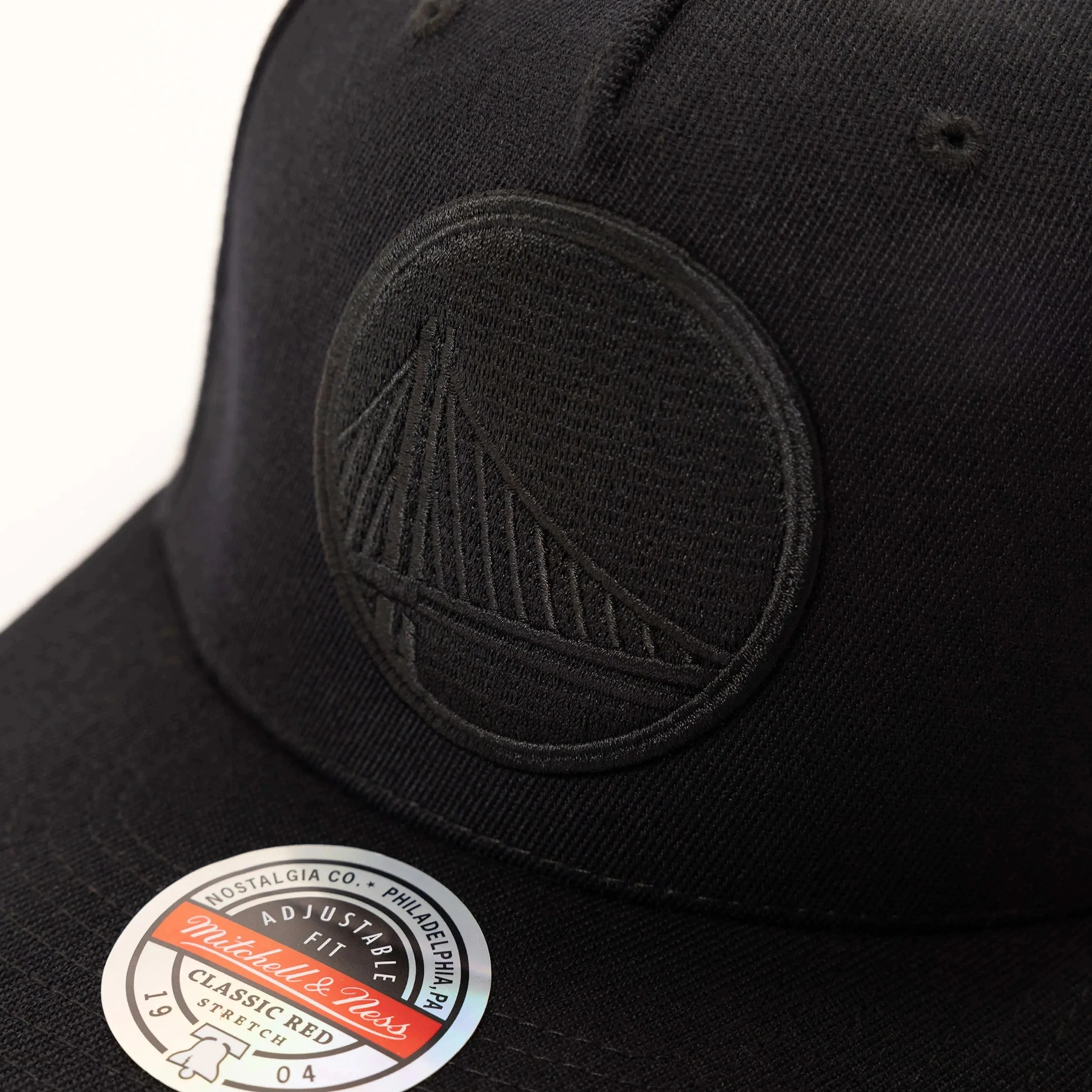 Mitchell & Ness - Golden State Warriors Black Team Logo Snapback