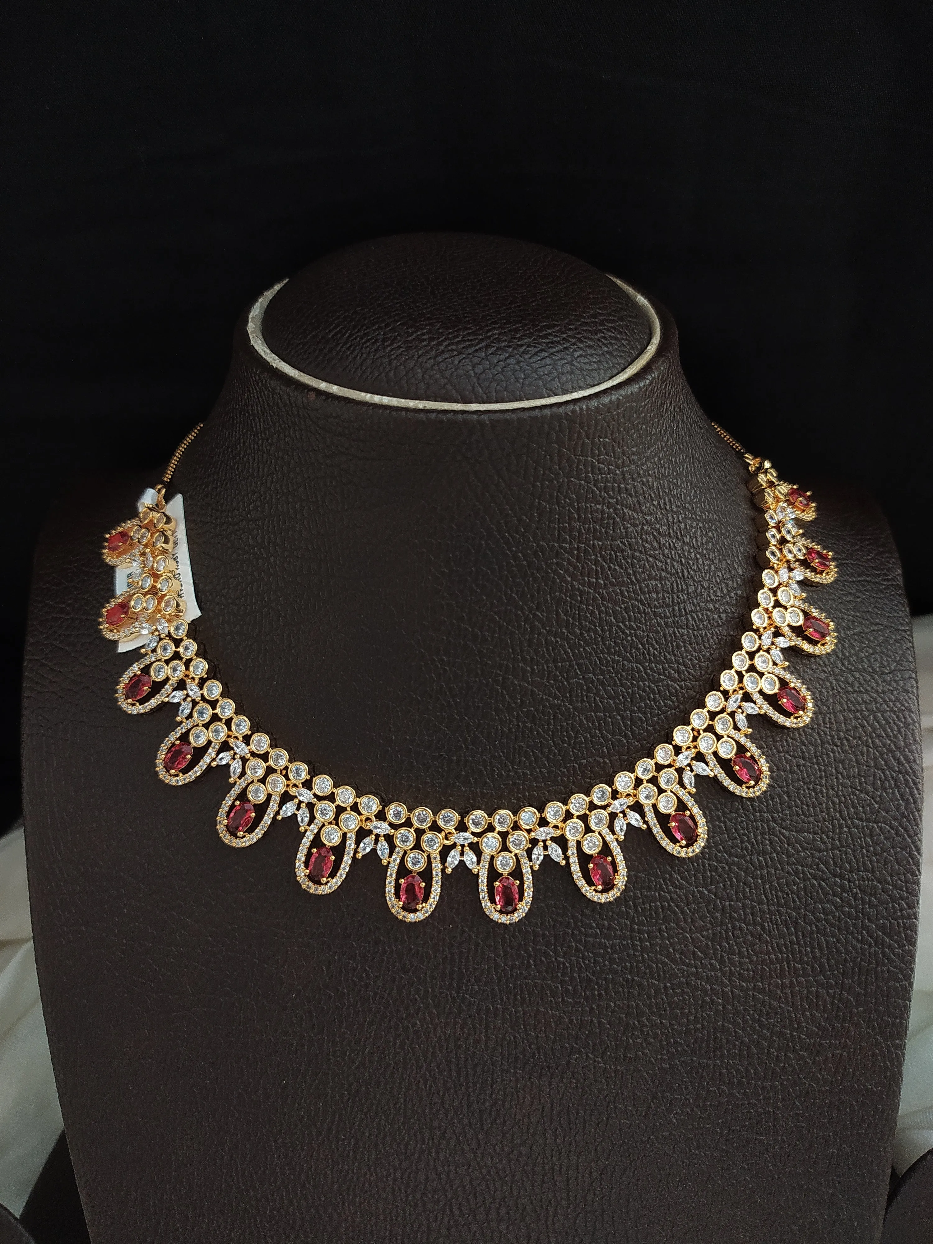 Modern Gold-plated Ruby Necklace With Zircon Stones