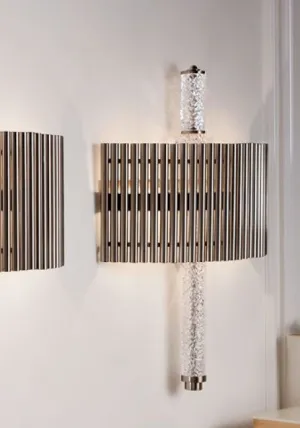 Modern Italian Wall Light With Metal Rods And Crystal Detail