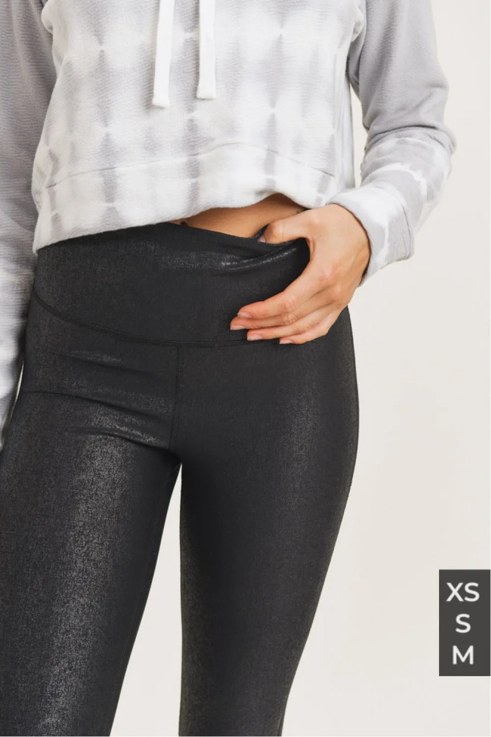 Mono B Crackle Glaze Foil Highwaist Leggings