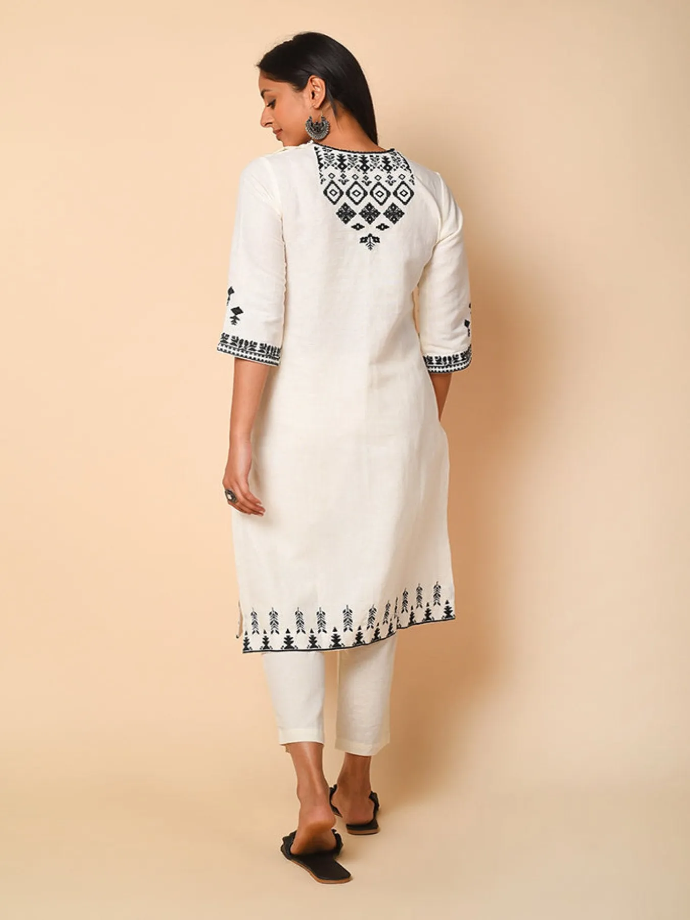 Monochrome Linen Kurta Set