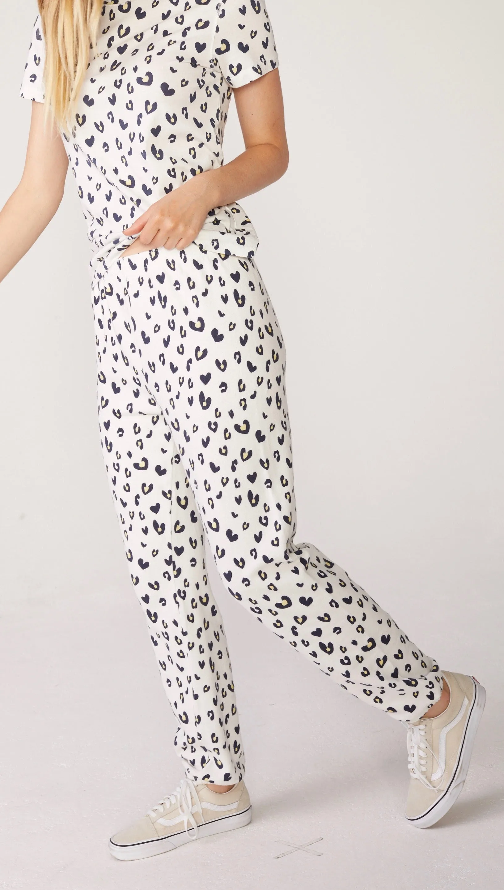 MONROW Heart Leopard Elastic Waist Sweats Natural