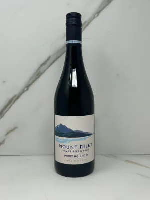 Mount Riley, Pinot Noir, New Zealand, 750mL