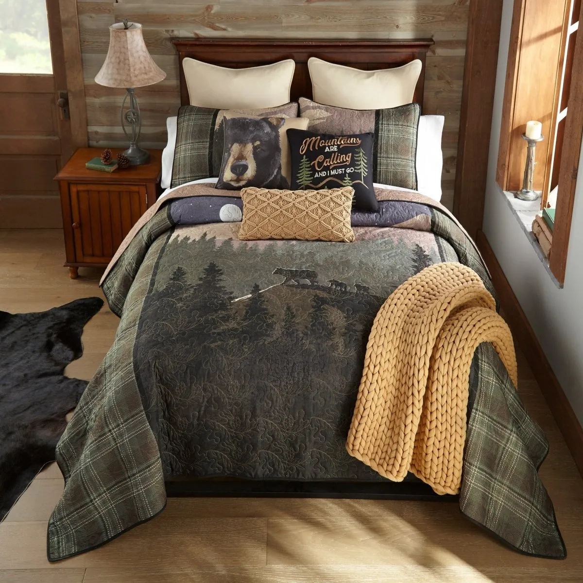 Mountain Moon Quilted Bedding Set - King