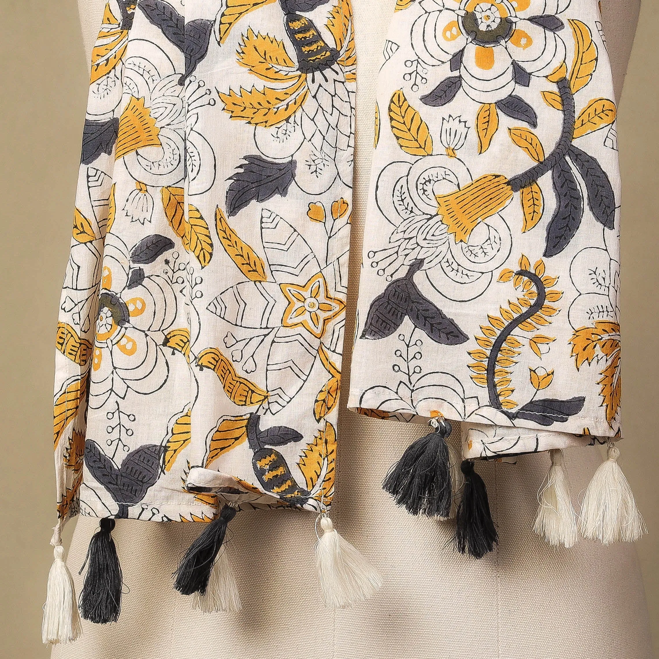 Multicolor - White with Lily Flowers Sanganeri Block Printed Cotton Stole