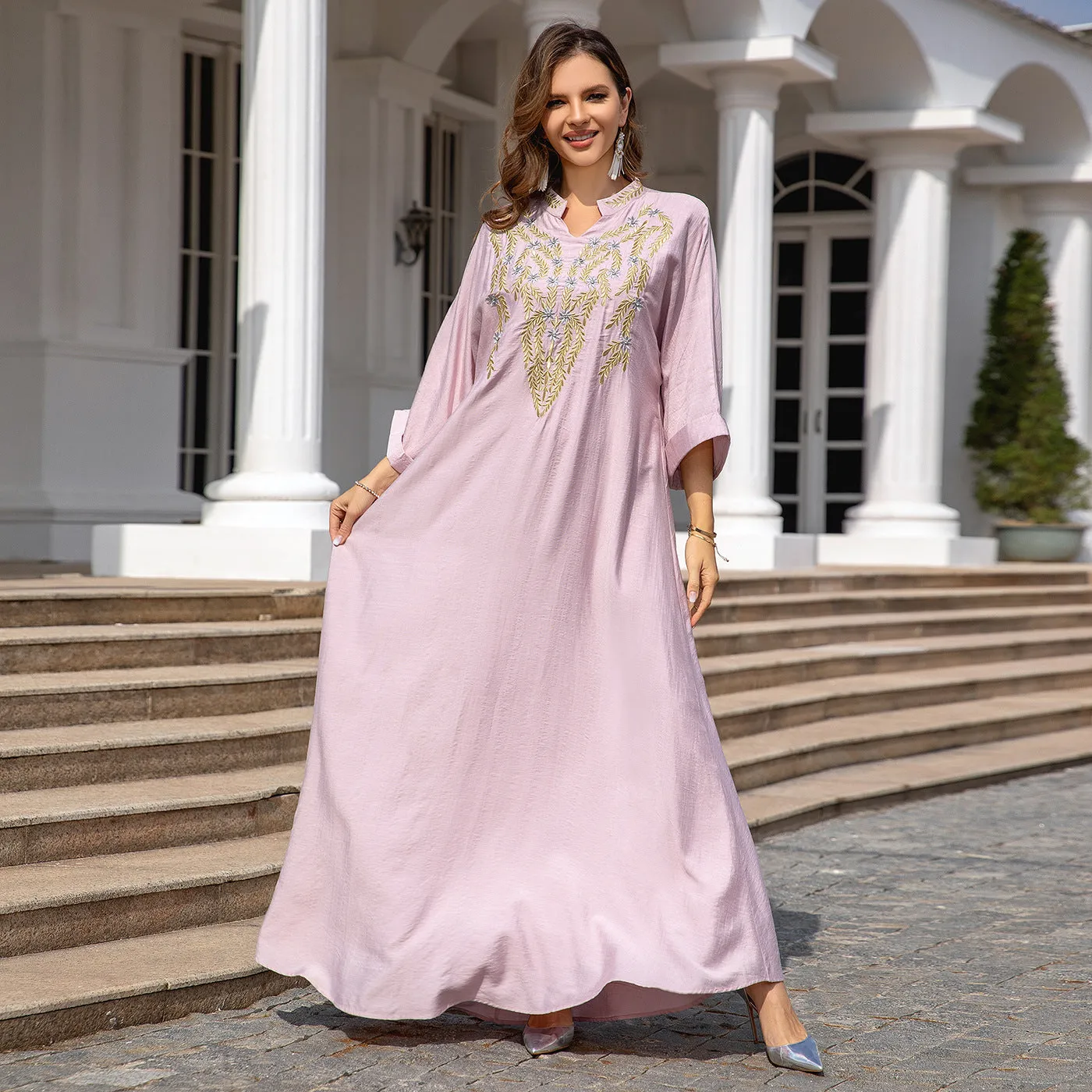 Muslim Women Embroidered Robe Dress