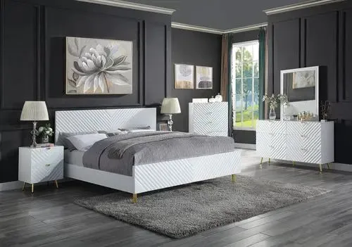 Myra King Bed, White High Gloss Finish