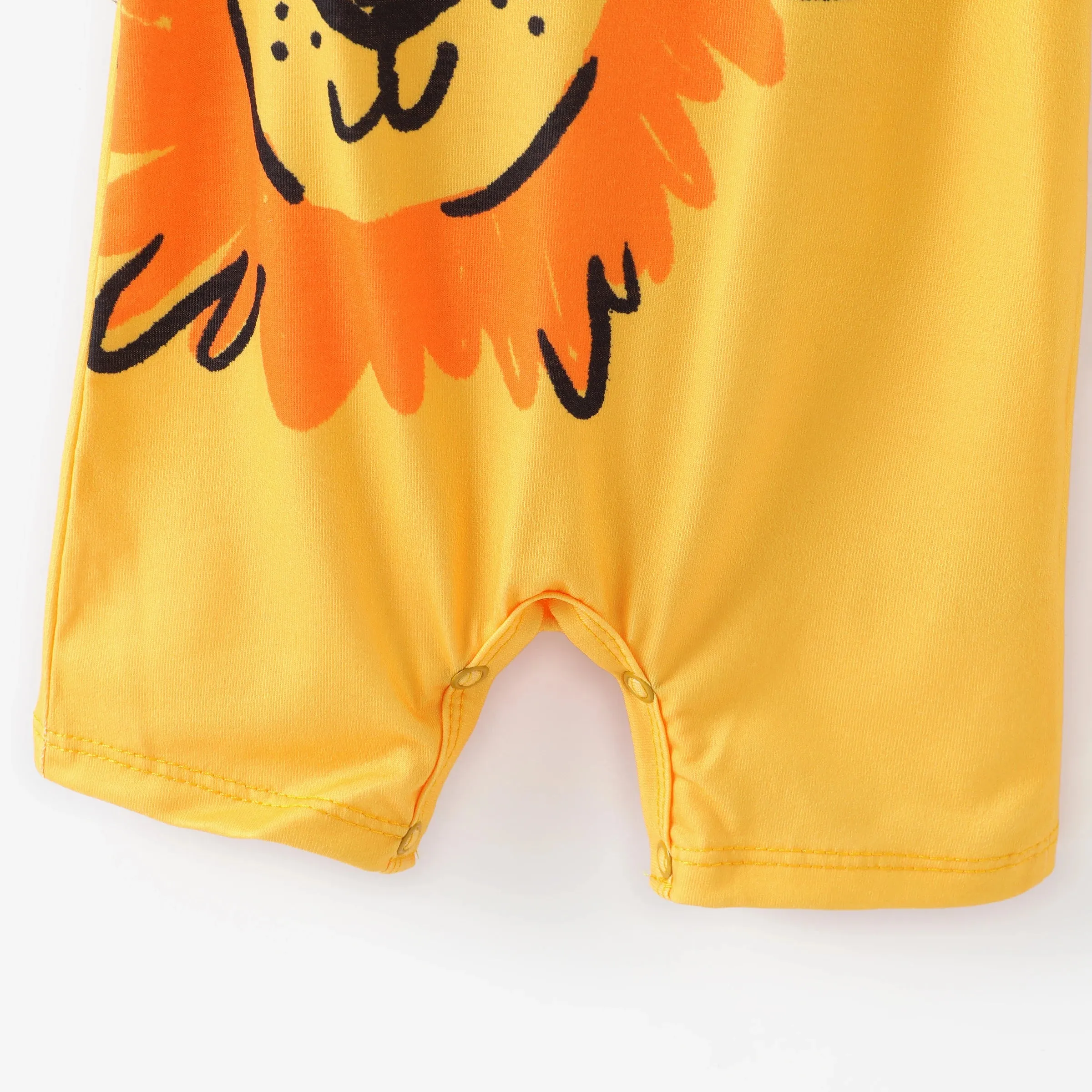 Naia Lion Print Romper and Bib Set