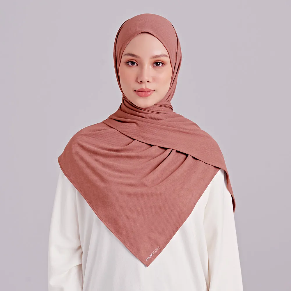 Najwa Sport Shawl - Daring