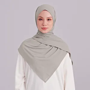 Najwa Sport Shawl - Whistle