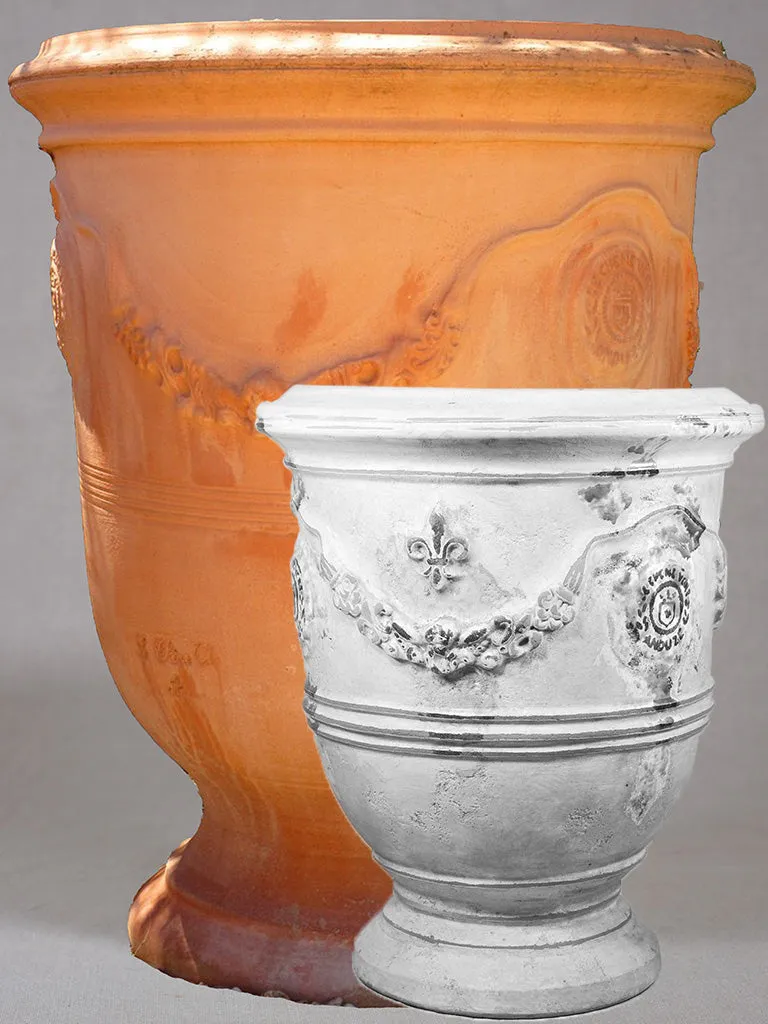 Natural Anduze Urn