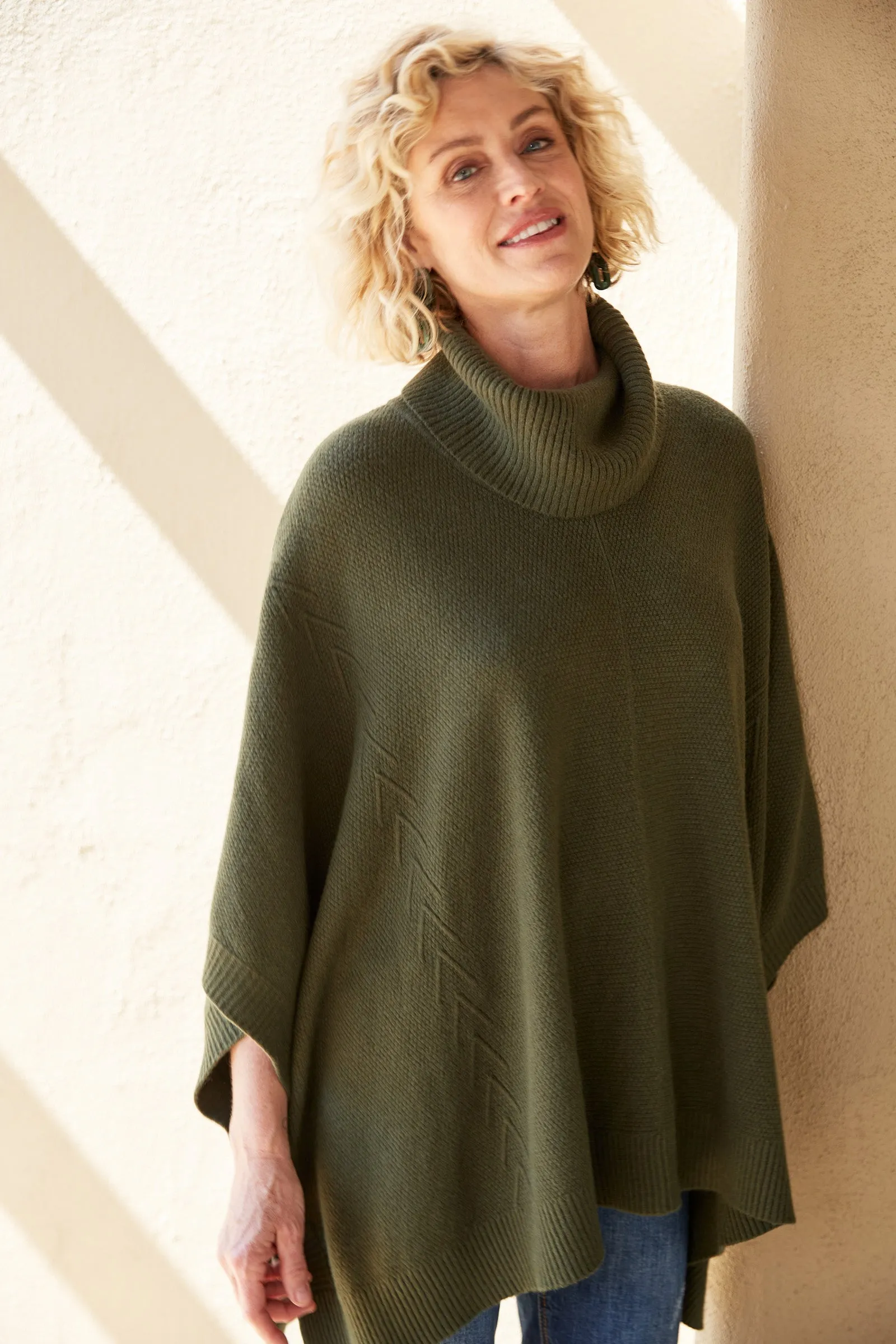 Nawi Poncho - Olive