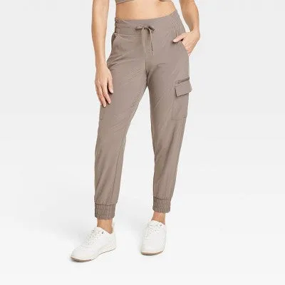 New - Women's Flex Woven Mid-Rise Cargo Pants - All in Motion Taupe M