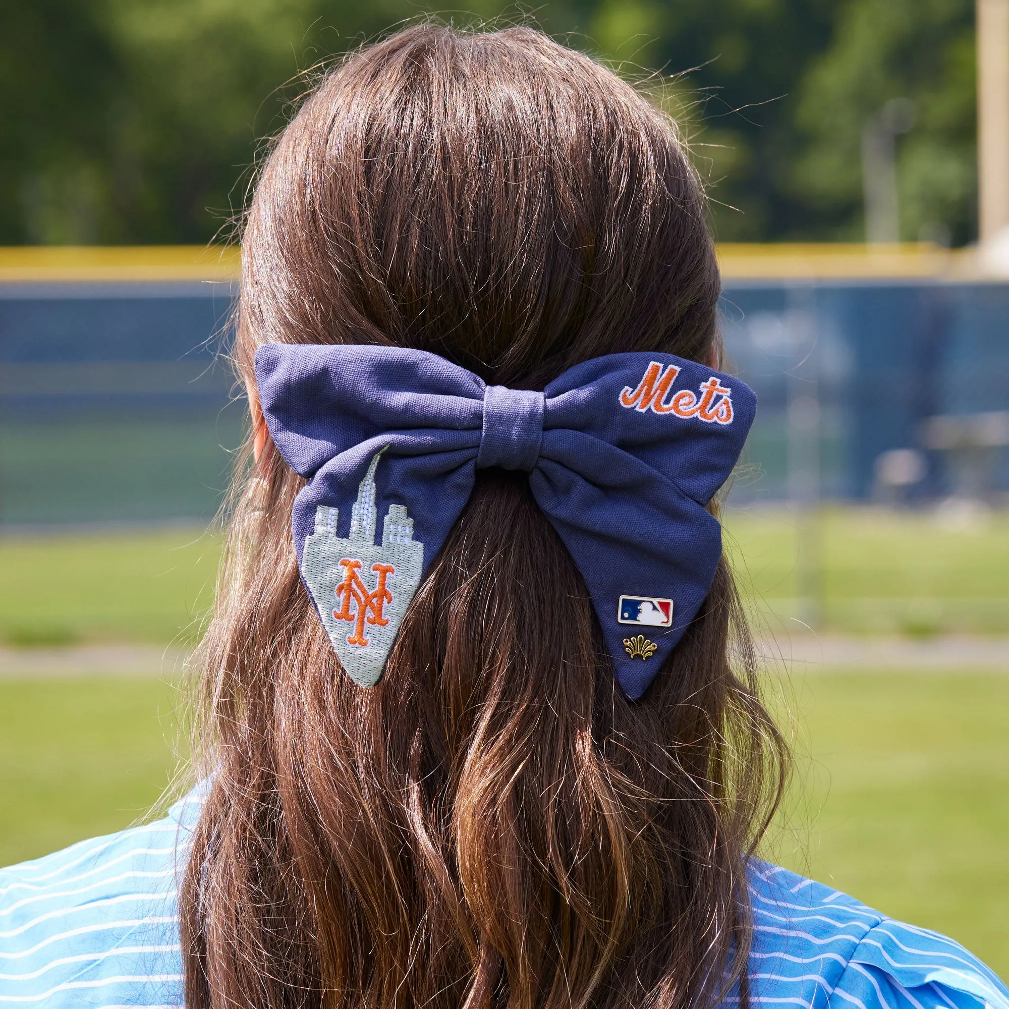 NEW YORK METS LELE SADOUGHI / MLB NAVY BOW BARRETTE