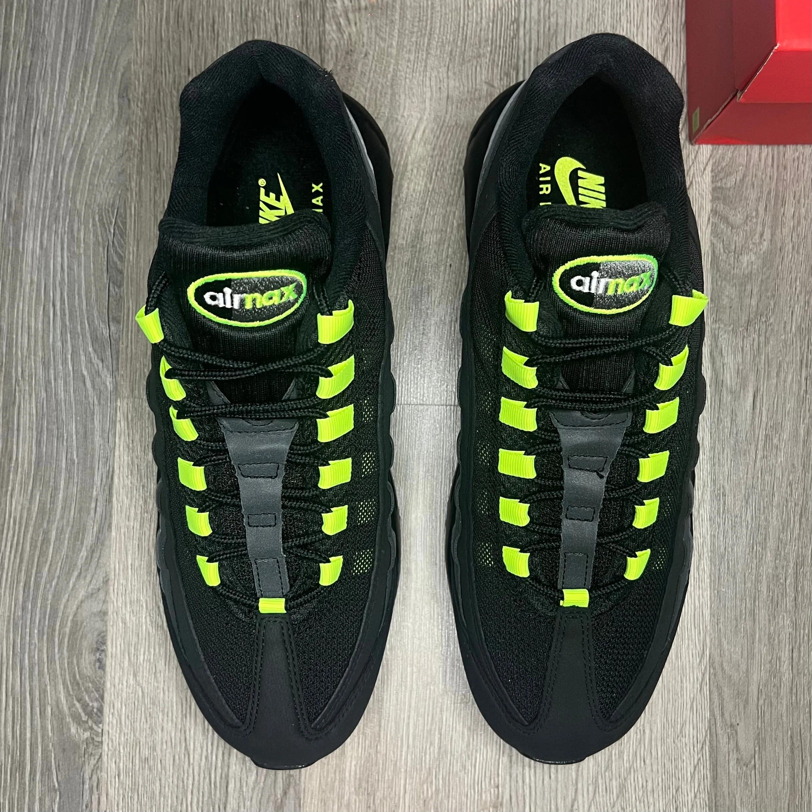 Nike Air Max 95 Reverse Neon