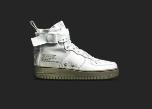 NIKE - Women - W SF Air Force 1 Mid - Ivory/Mars