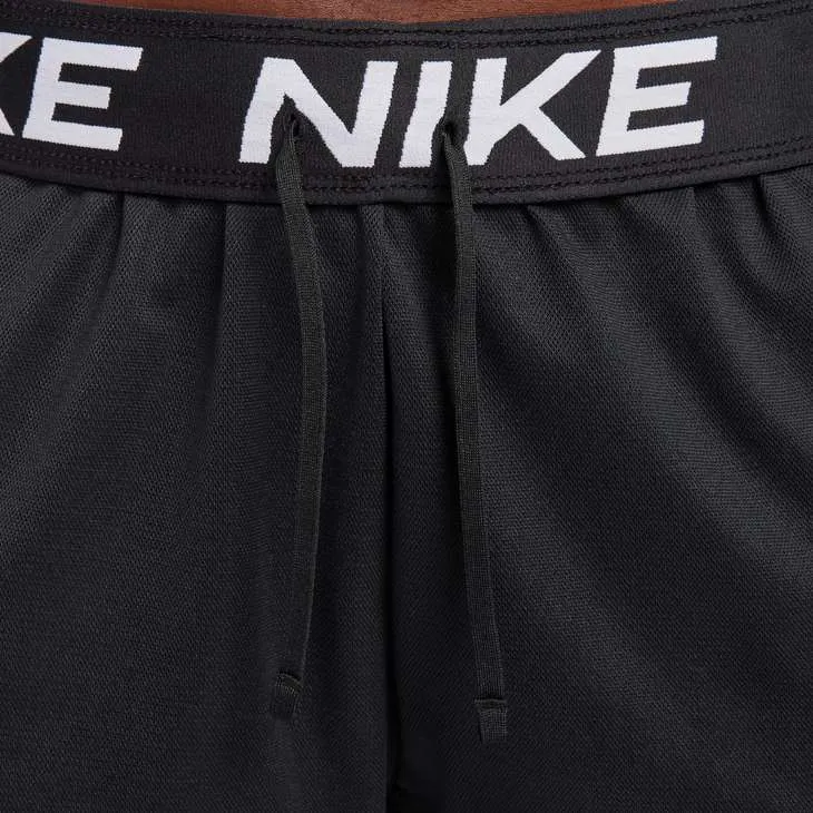 Nike Women's Attack 5" Shorts