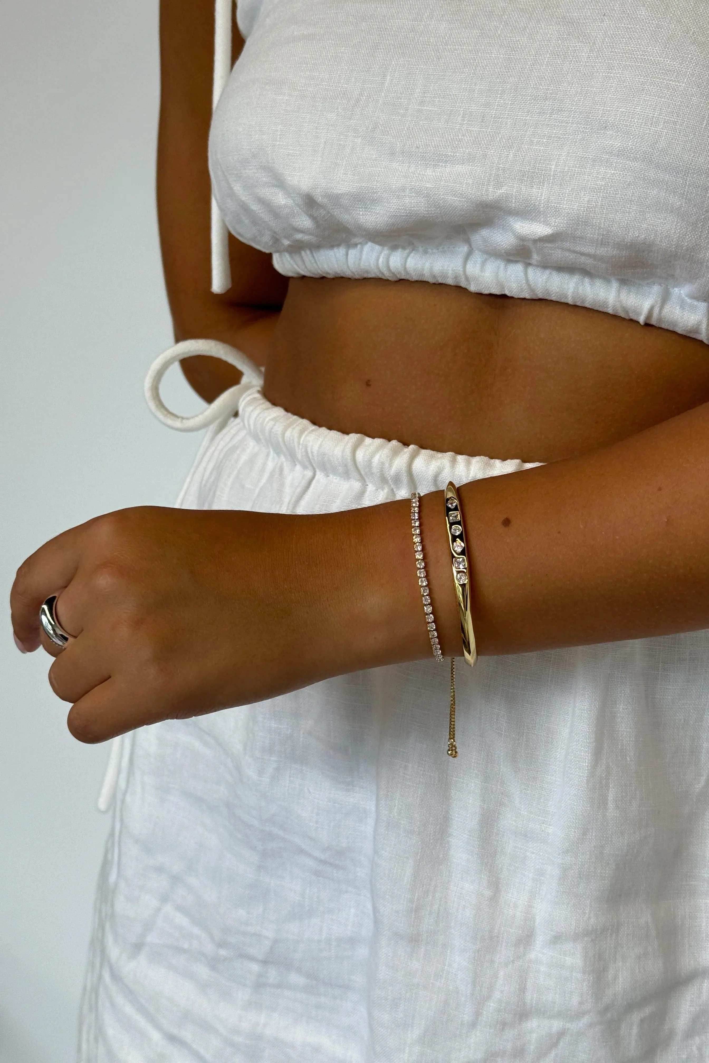 Nikki Tennis Bracelet | Gold