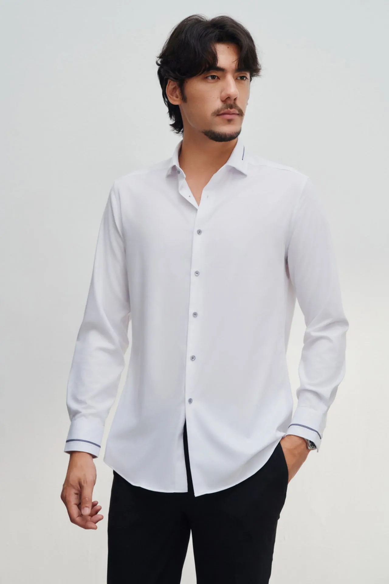 Non-Iron Silky Touch Stretch Smart Fit Twill Shirt Design Detail Collar