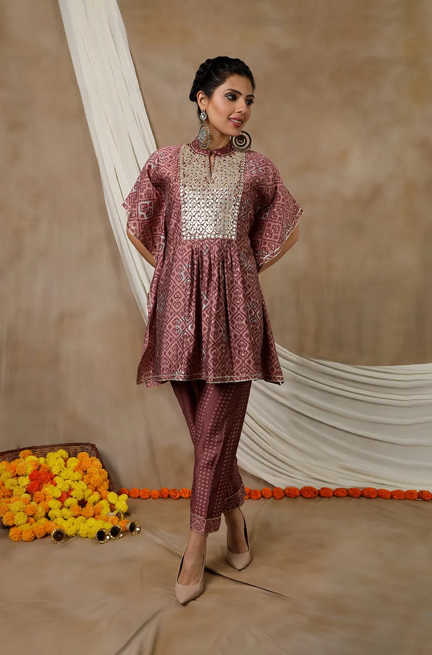 NOOR by ISHNYA - Rosewood Short Kaftan Set with Embroidered Pants