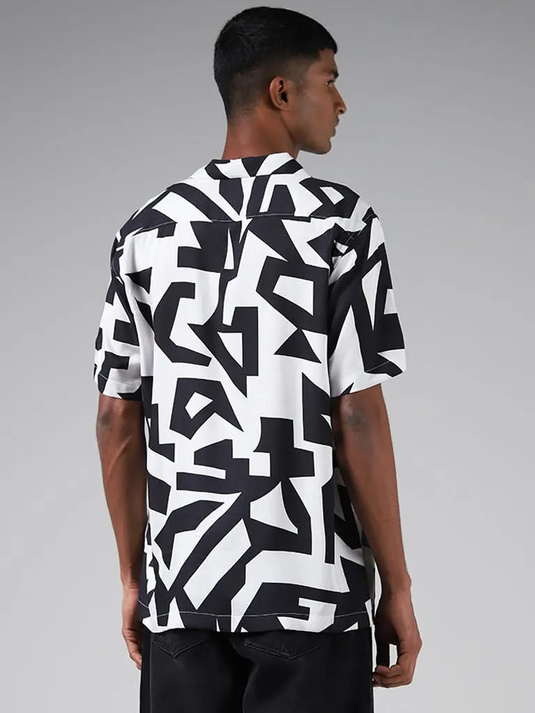 Nuon Black & White Abstract Printed Relaxed-Fit Shirt