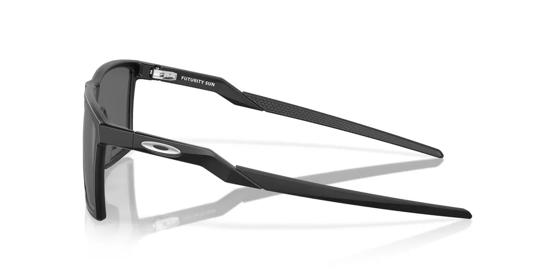 OAKLEY Futurity Sun Sunglasses