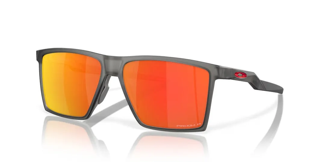 OAKLEY Futurity Sun Sunglasses