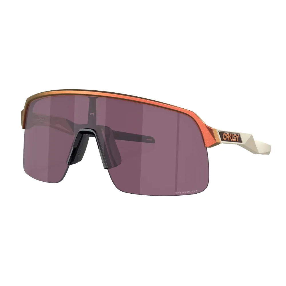 OAKLEY Sutro Lite Eyewear - Matte Red Gold Prizm Road Black