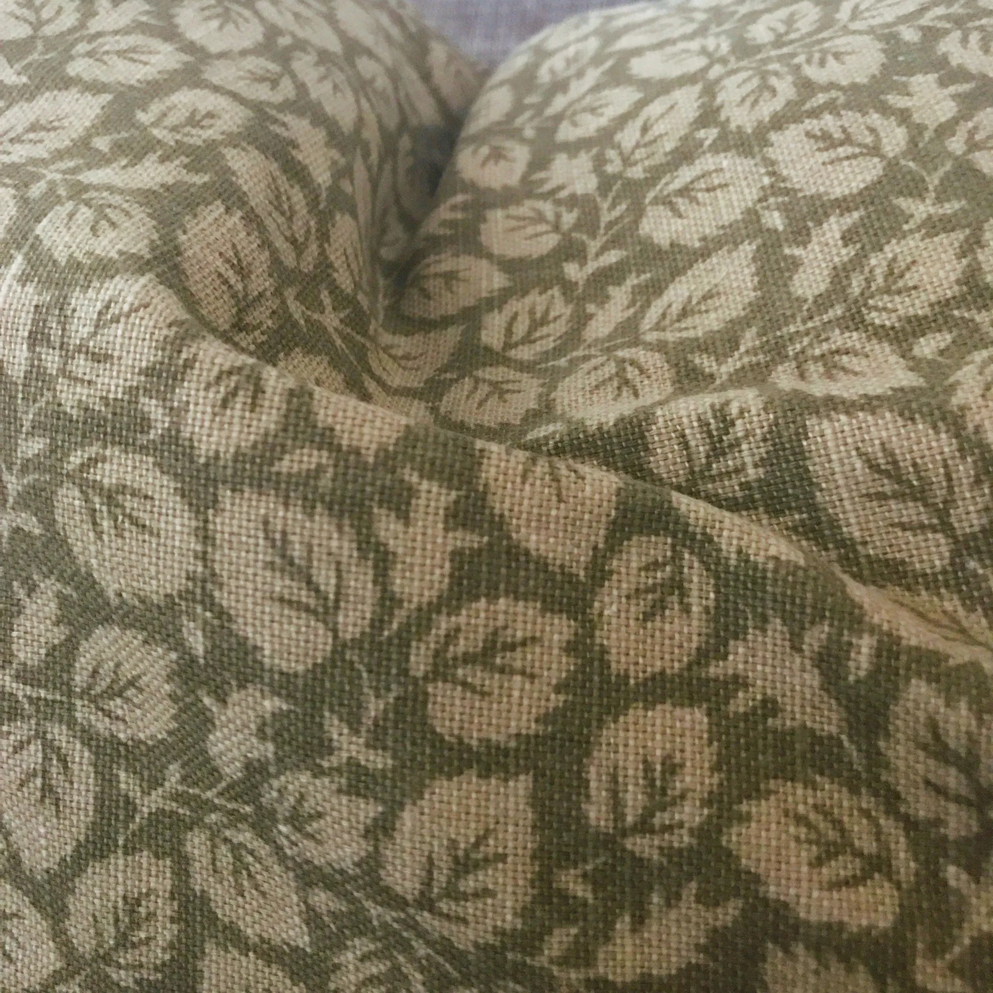 Olive Green Leaf Print Lumbar Pillow Cover 15x26