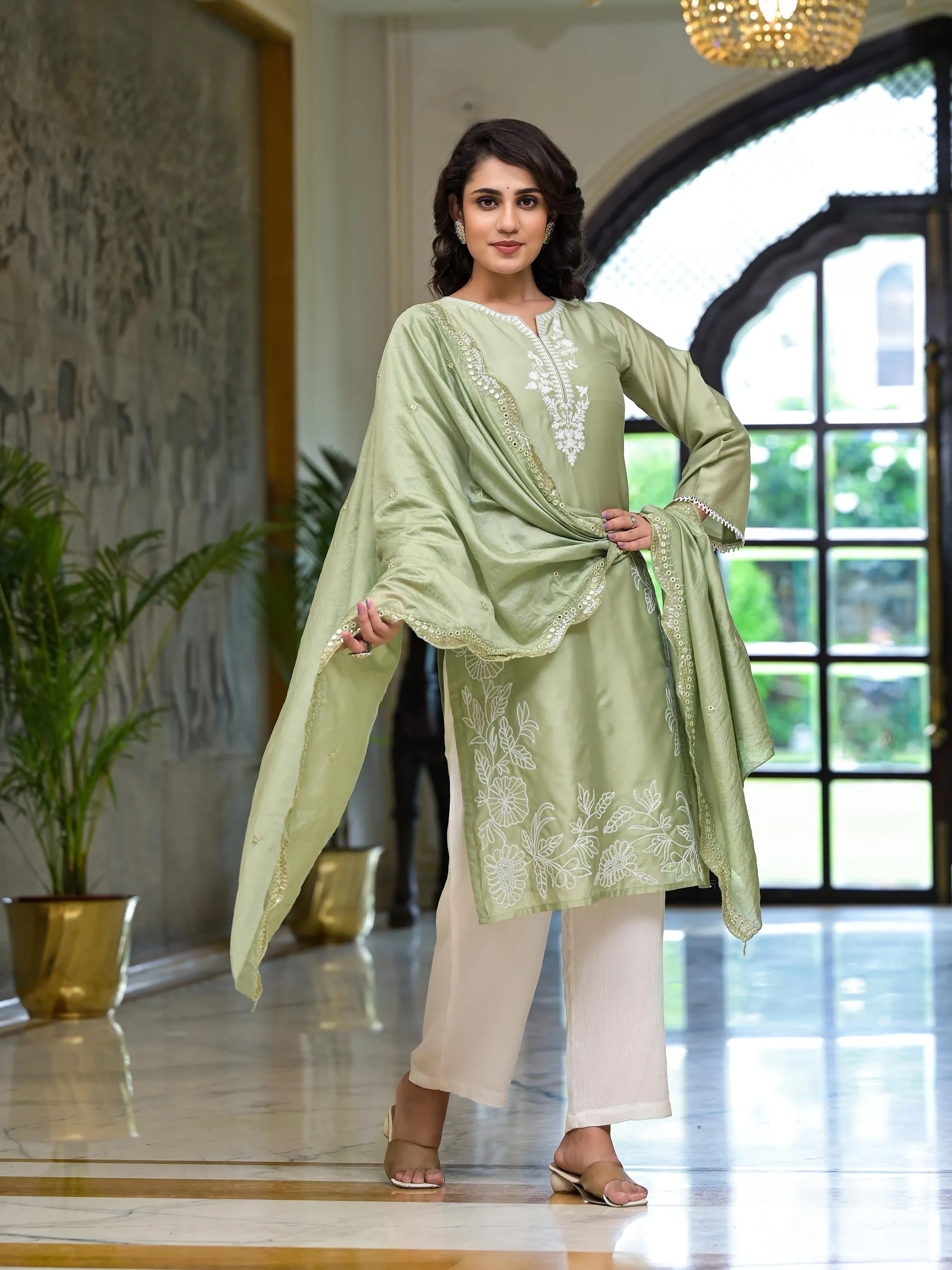 Olive Thread Embroidered Viscose Kurta Set With Thread & Mirror Work