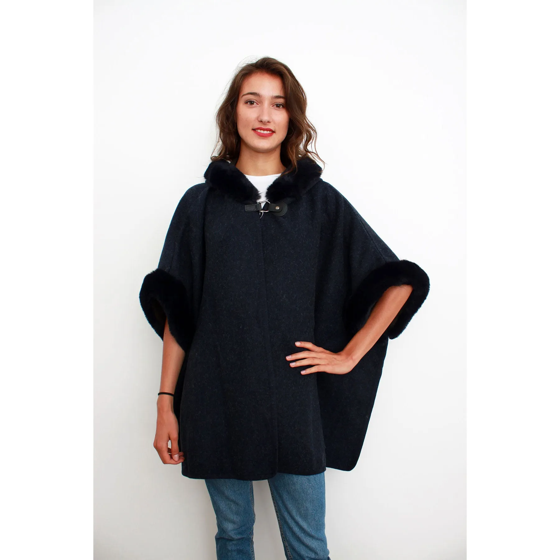 Olivia Cape: Navy