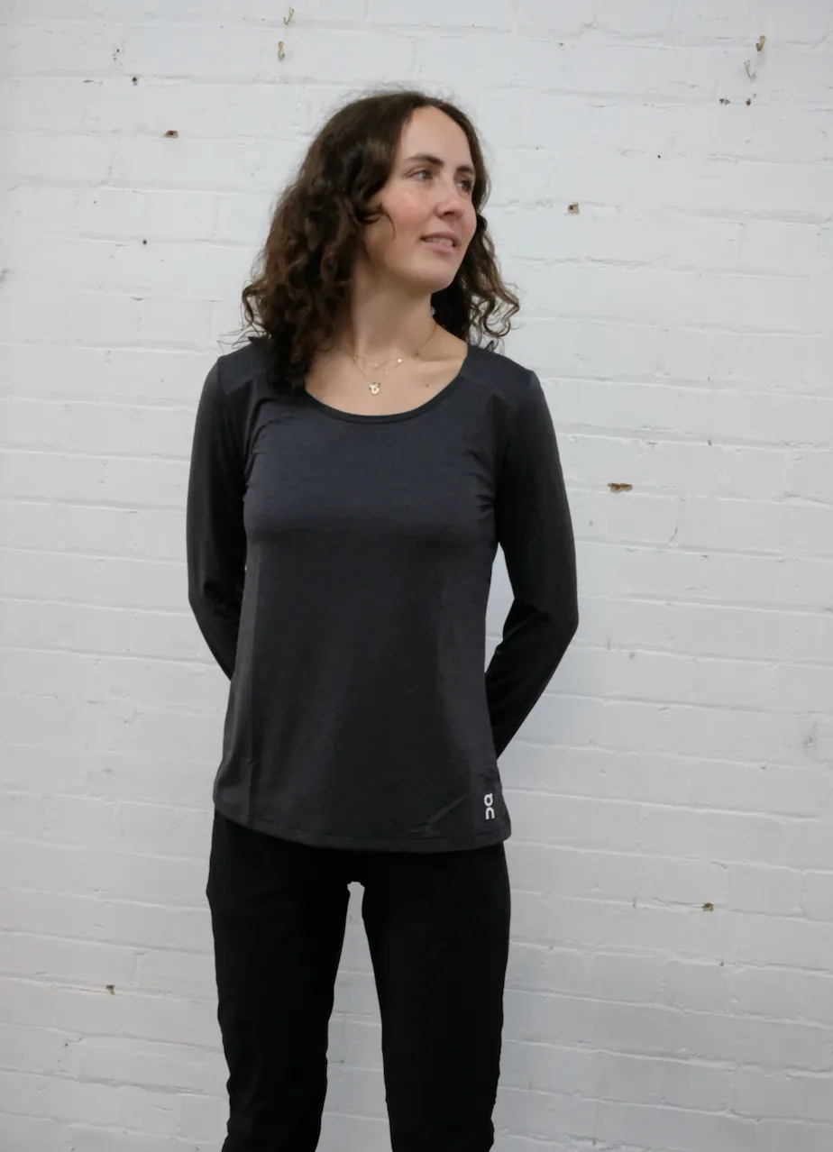 On Performance Long-T (Women's) Black