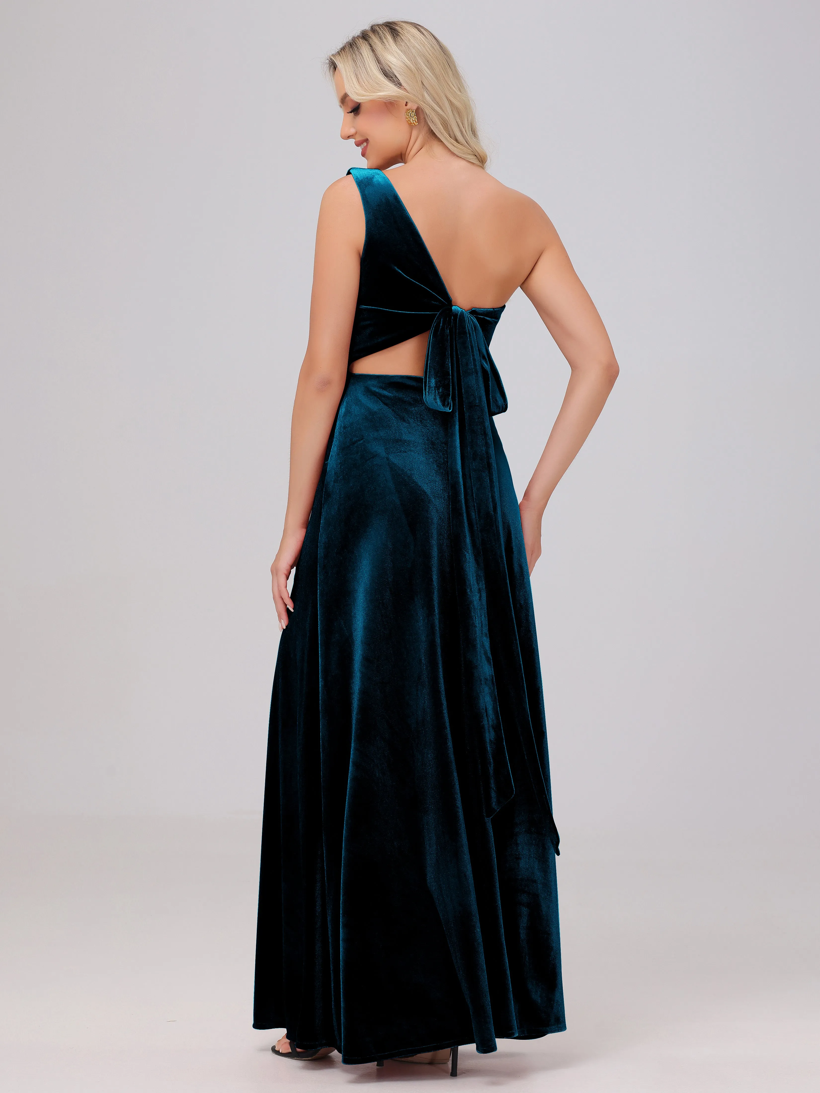 One Shoulder Sleeveless Long Velvet Bridesmaid Dresses With Split