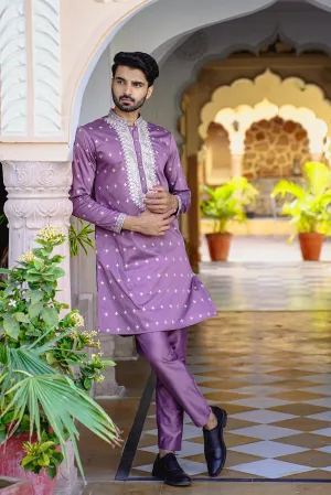 ORCHID MAUVE KURTA SET WITH INTRICATE SEQUINS NECK EMBROIDERY AROUND PLACKET