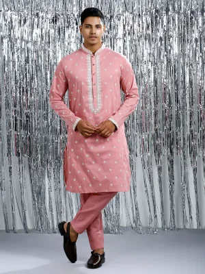 ORCHID PINK KURTA SET WITH INTRICATE EMBROIDERY AROUND NECKLINE